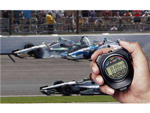 The Indians regularly raced their racing cars on the track with a stopwatch